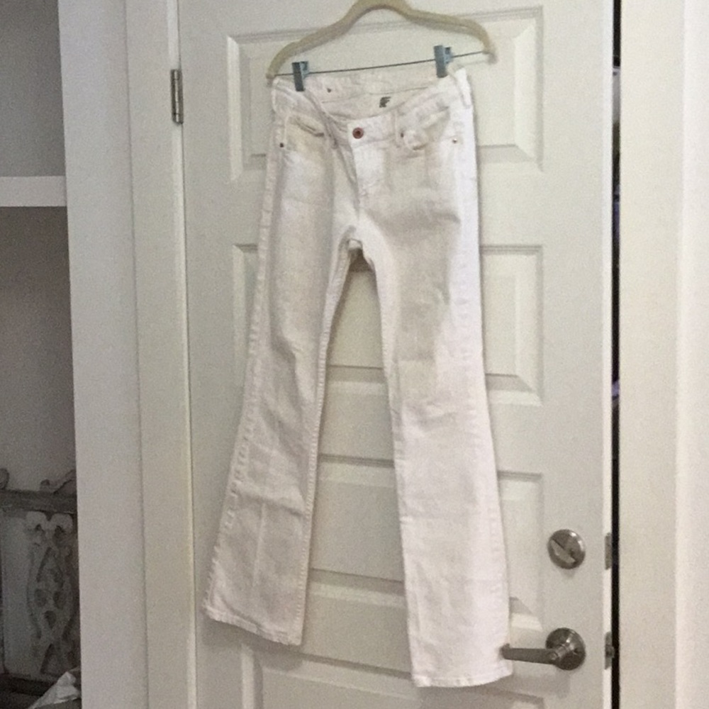 Low waist bootcut white jeans
